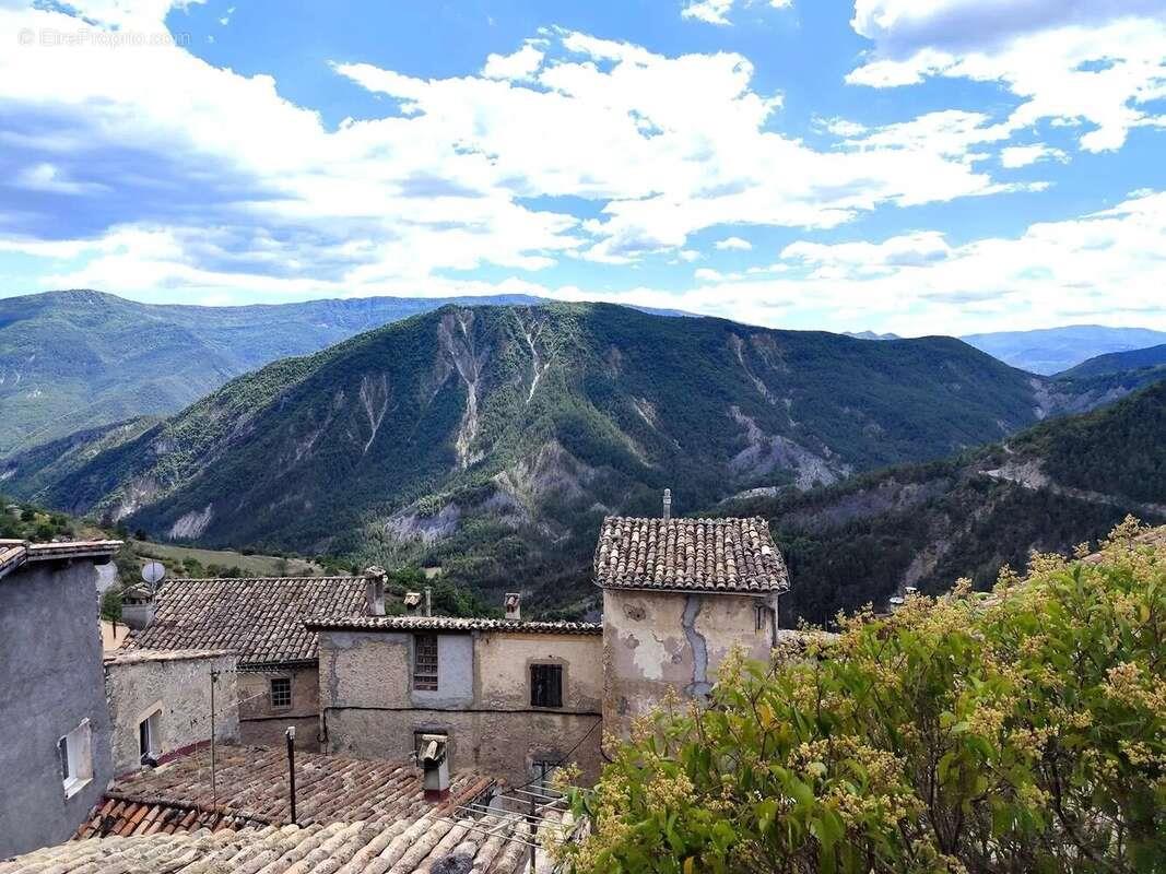 Appartement à vendre, 38m², La Croix-sur-Roudoule