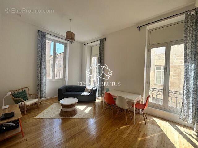 Appartement à vendre, 91m², Saint-Etienne