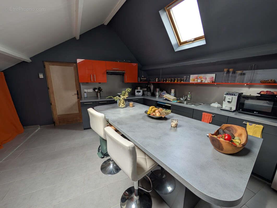 Appartement à vendre, 87m², Broué