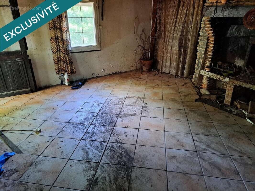 Maison à vendre, 66m², Roquefort