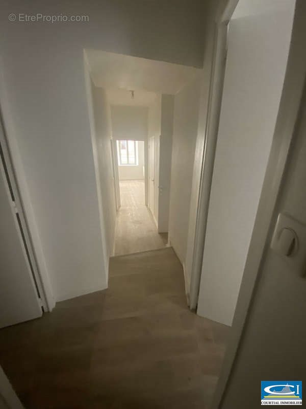 Appartement à vendre, 228m², Tournon-sur-Rhône