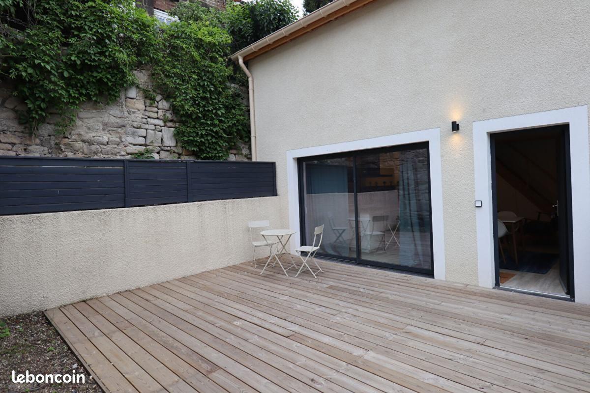 Appartement à vendre, 900m², Saint-Etienne