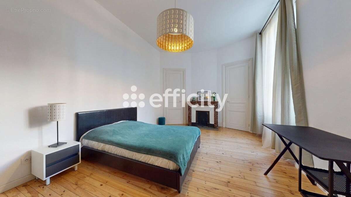 Appartement à vendre, 100m², Saint-Etienne