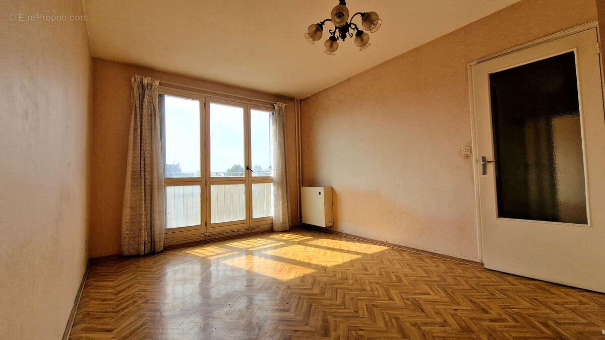 Appartement à vendre, 46m², Saint-Julien-les-Villas