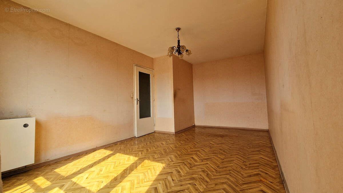 Appartement à vendre, 46m², Saint-Julien-les-Villas