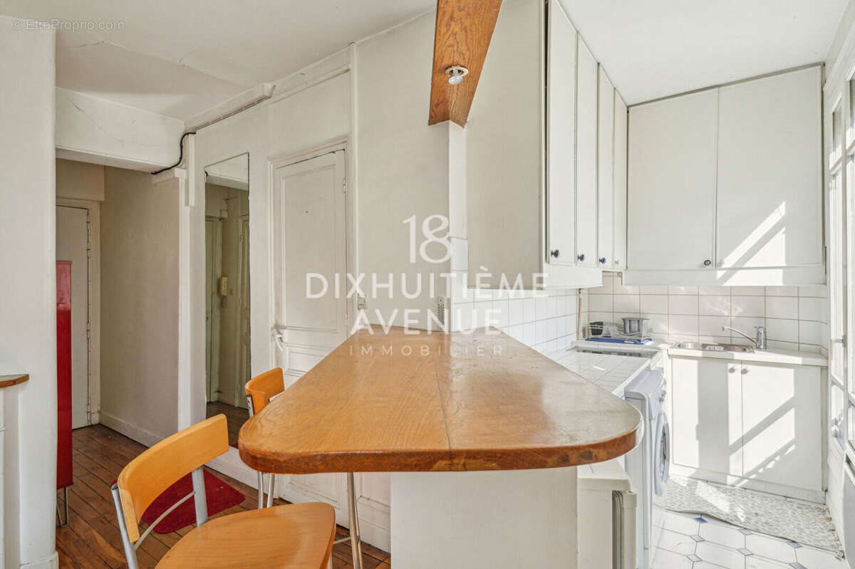 Maison à vendre, 27m², Paris 18ème