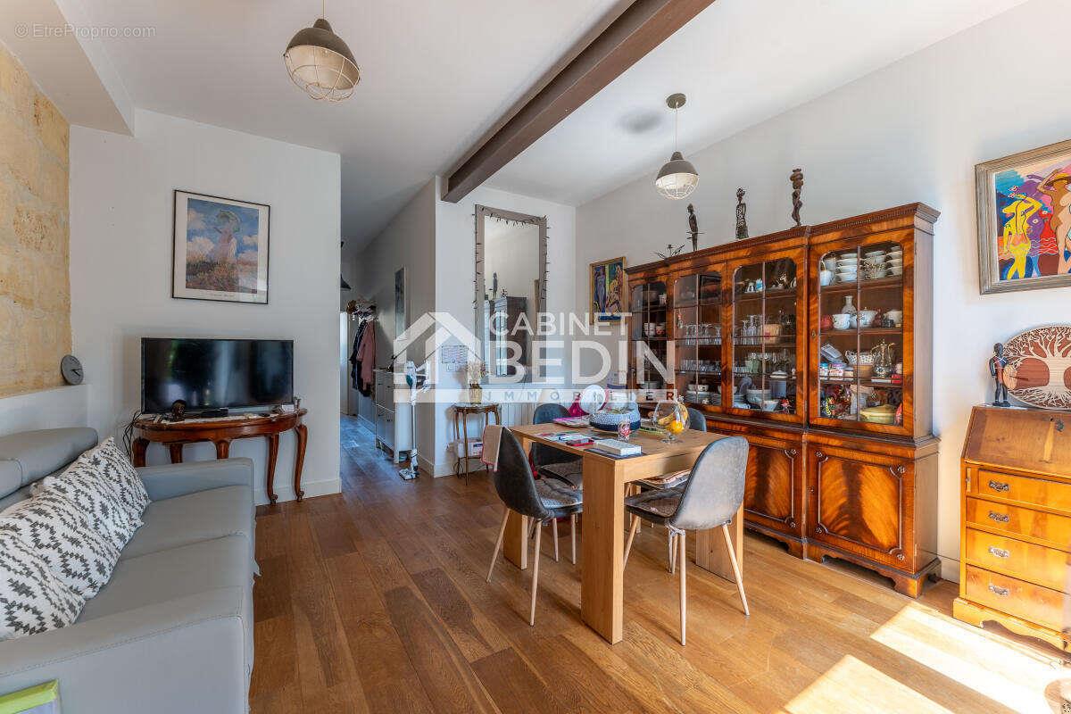 Appartement à vendre, 57m², Bordeaux