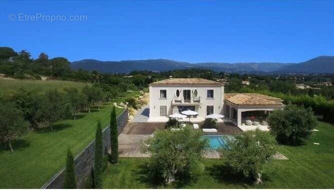 Maison à vendre, 280m², Mouans-Sartoux