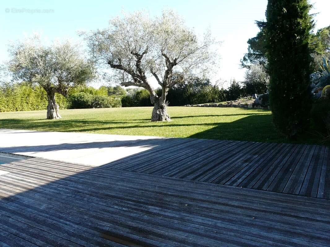 Maison à vendre, 280m², Mouans-Sartoux