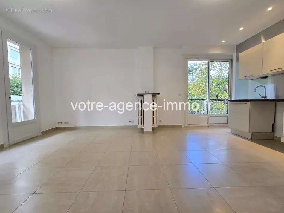 Maison à vendre, 56m², Nice