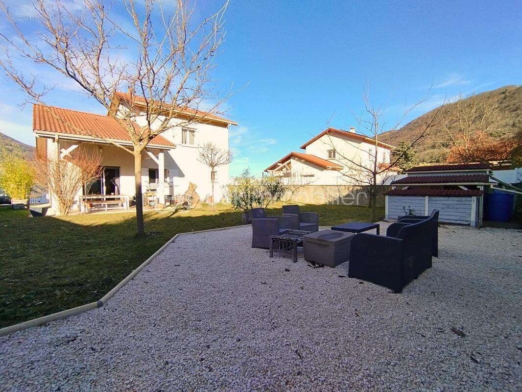 Maison à vendre, 106m², Vif