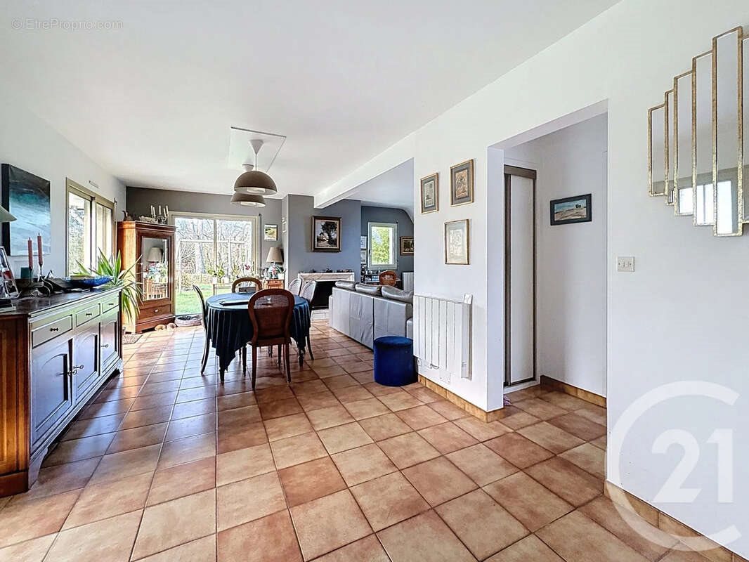 Maison à vendre, 115m², Saint-Quay-Perros