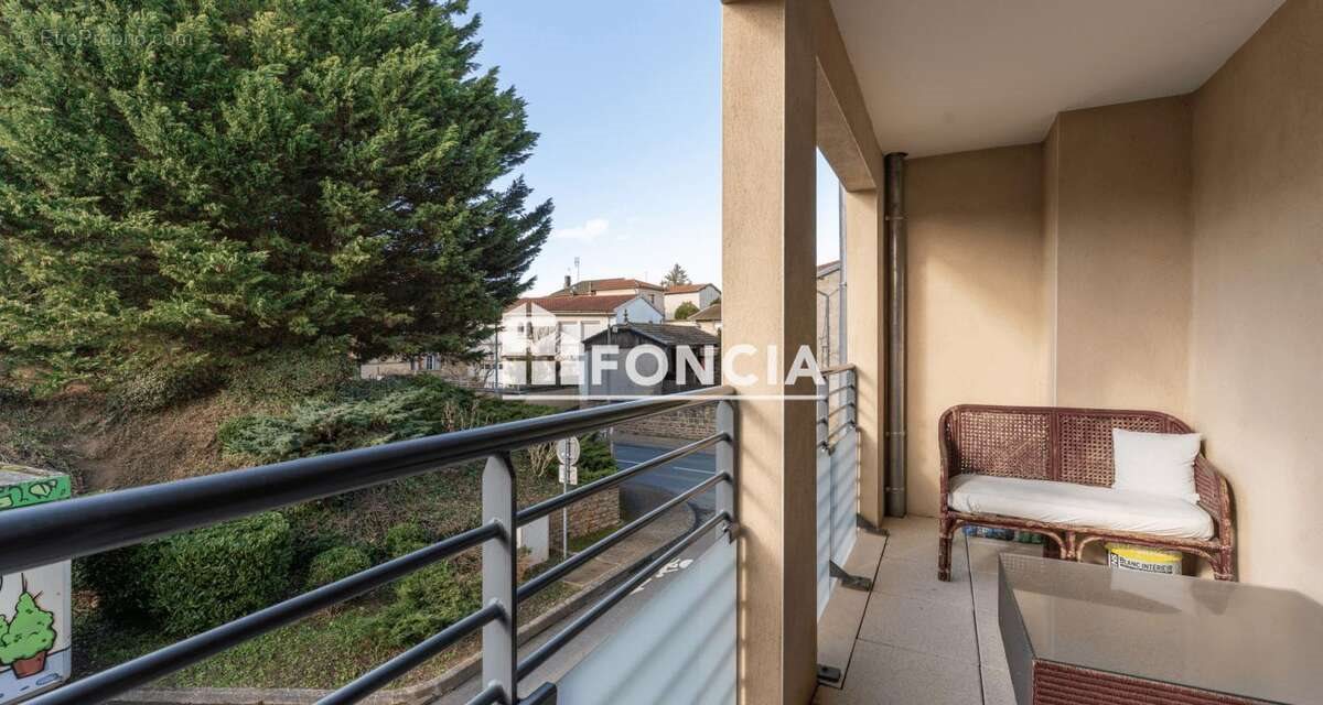 Appartement à vendre, 38m², Montanay