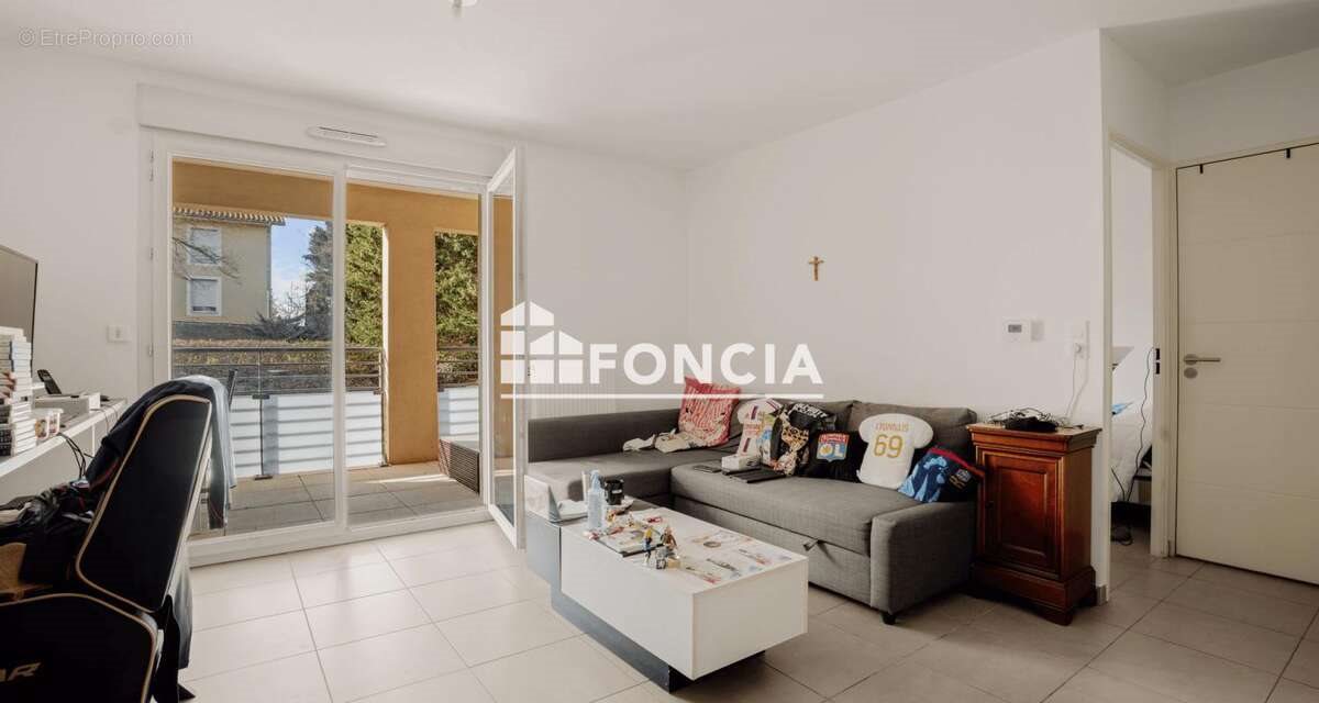 Appartement à vendre, 38m², Montanay