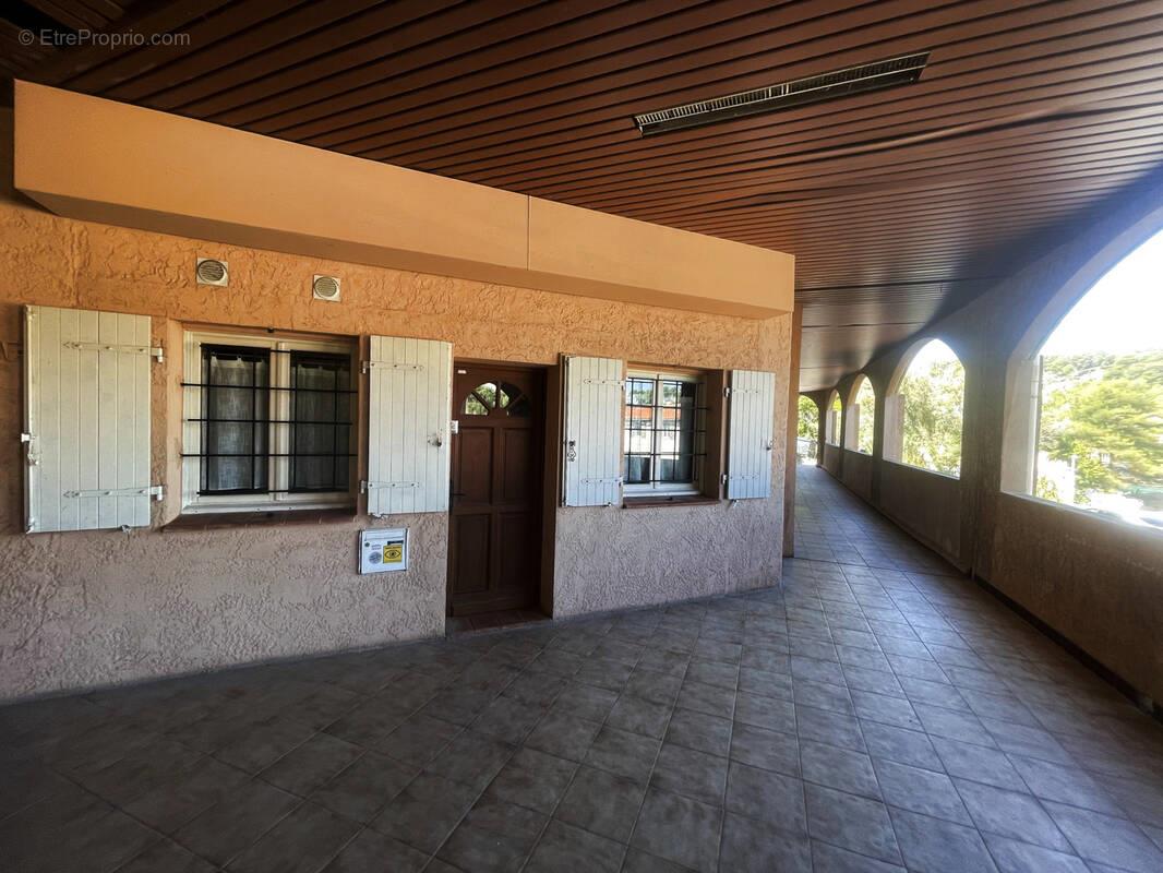 Appartement à vendre, 39m², Peypin