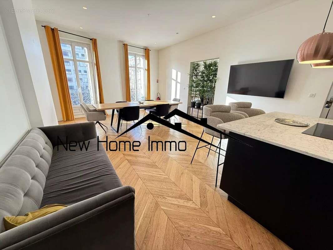 Appartement à vendre, 220m², Marseille 8ème