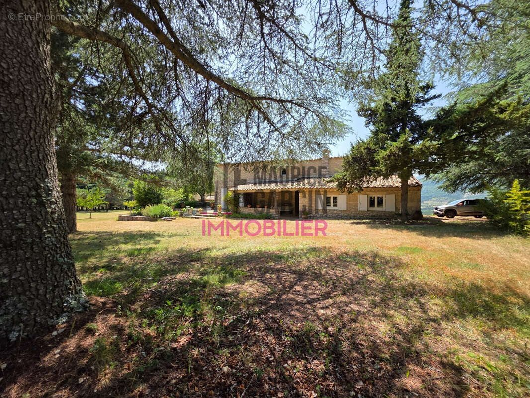 Maison à vendre, 183m², Aurel