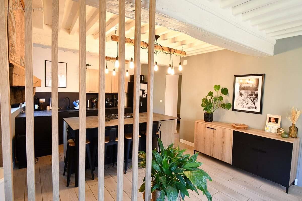 Maison à vendre, 98m², La Petite-Verrière