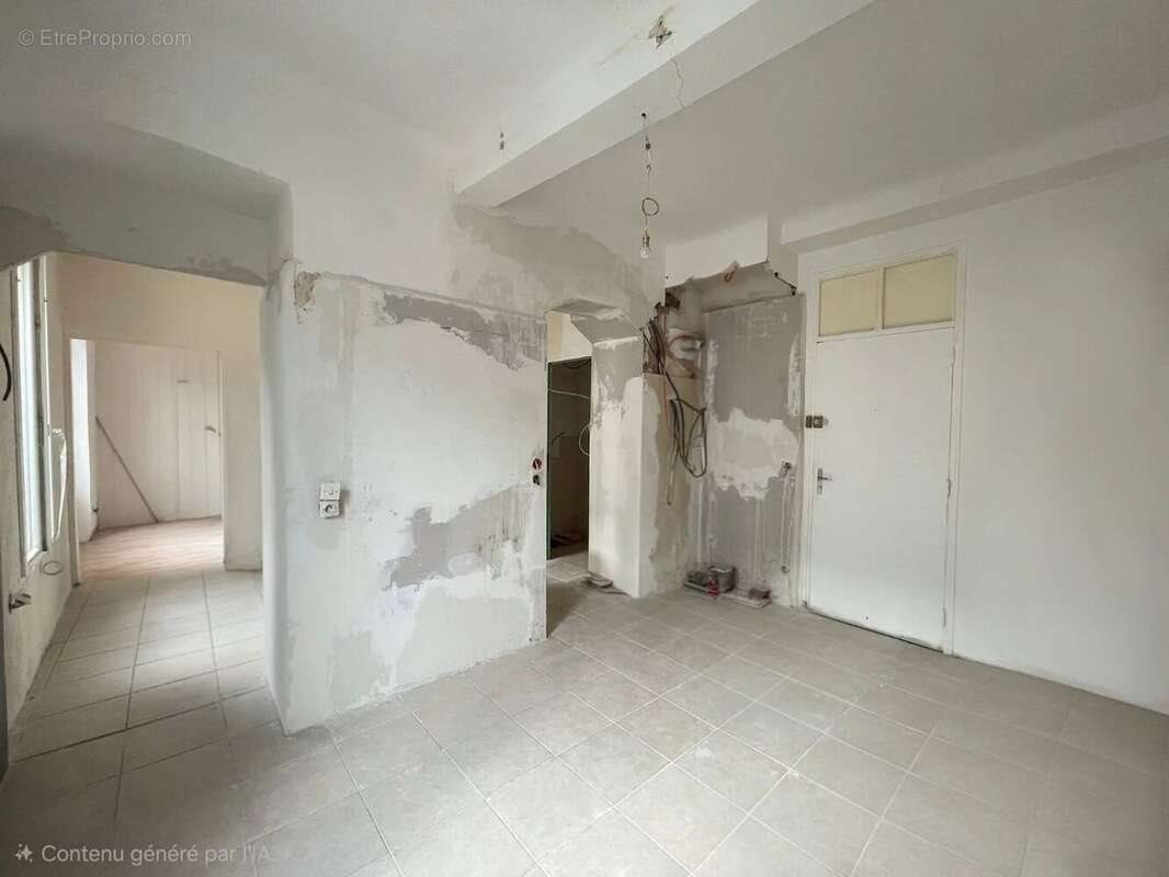 Appartement à vendre, 37m², Le Luc