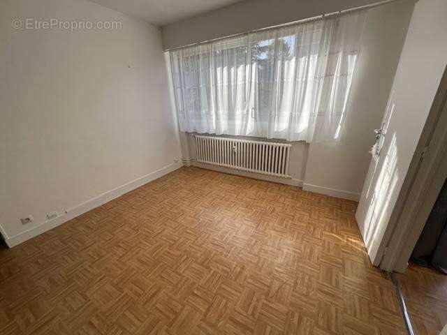 Appartement à vendre, 32m², Epernon