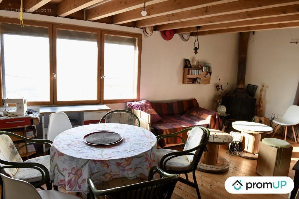 Appartement à vendre, 63m², Bellegarde