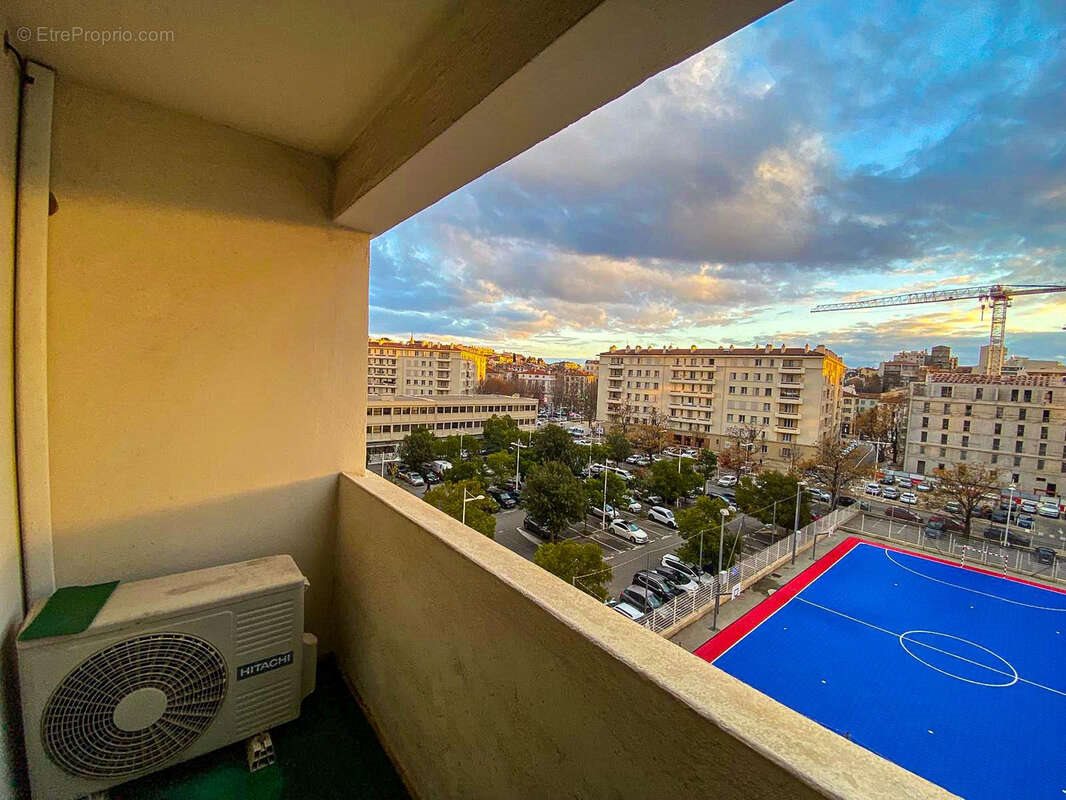 Appartement à vendre, 52m², Toulon