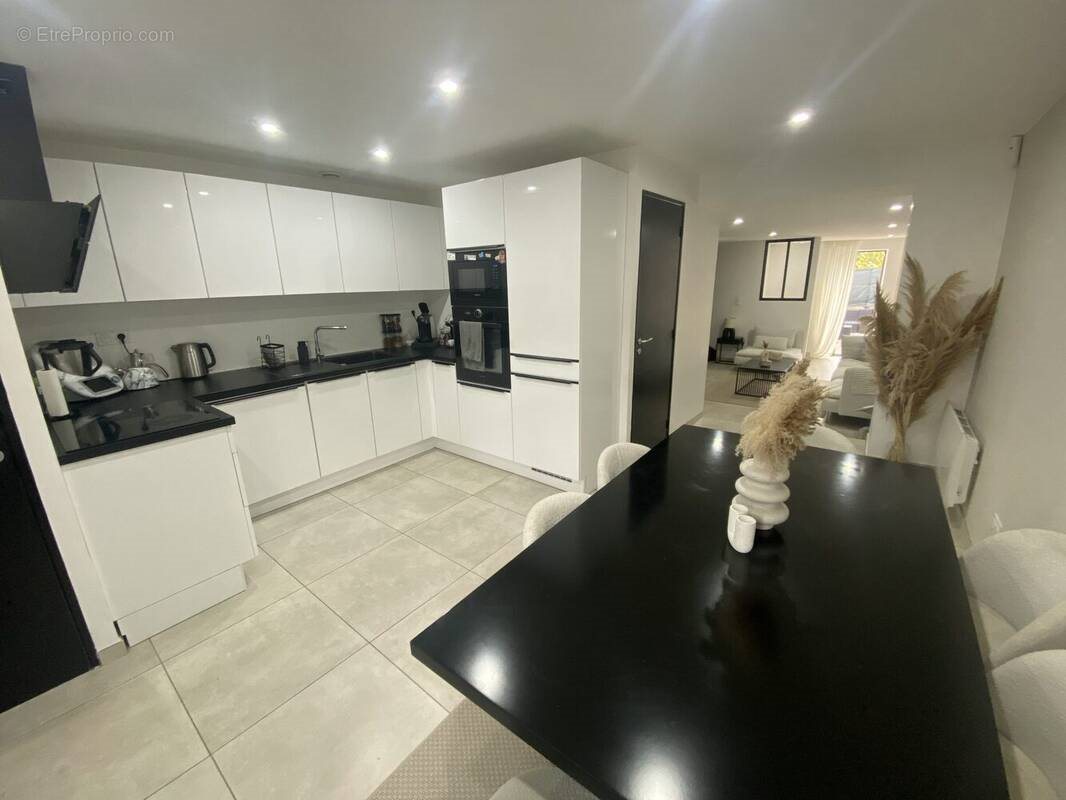 Appartement à vendre, 77m², Montbrison