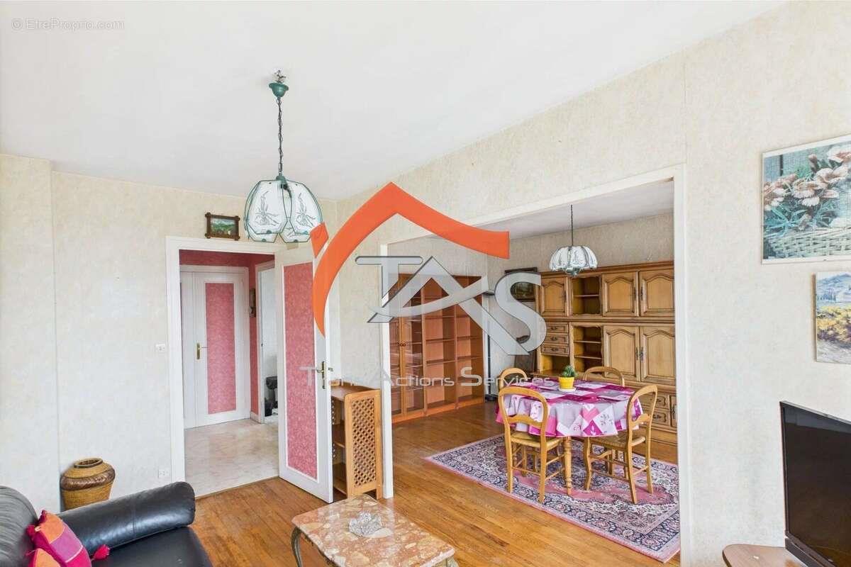 Appartement à vendre, 75m², Saint-Etienne