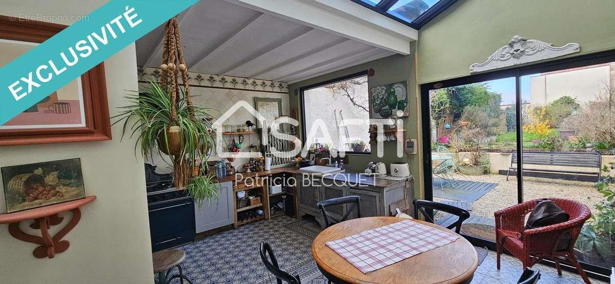 Maison à vendre, 122m², Capinghem