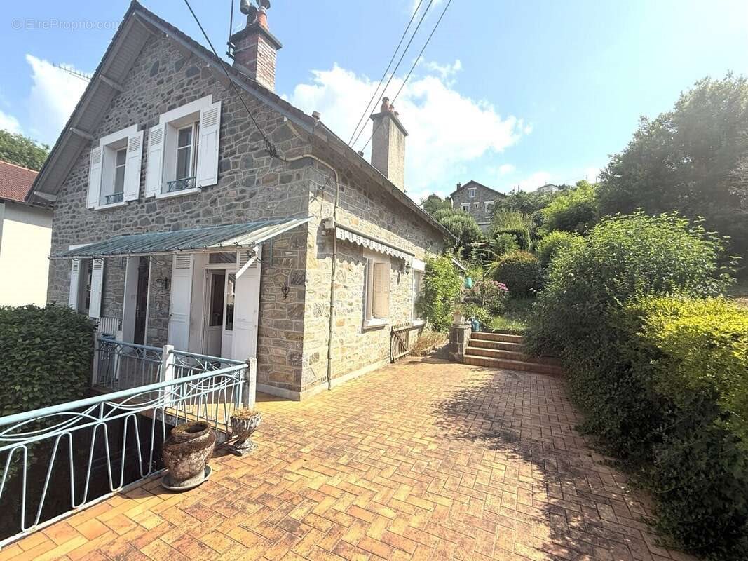 Maison à vendre, 152m², Tulle