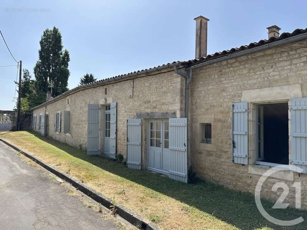 Maison à vendre, 561m², Melleran