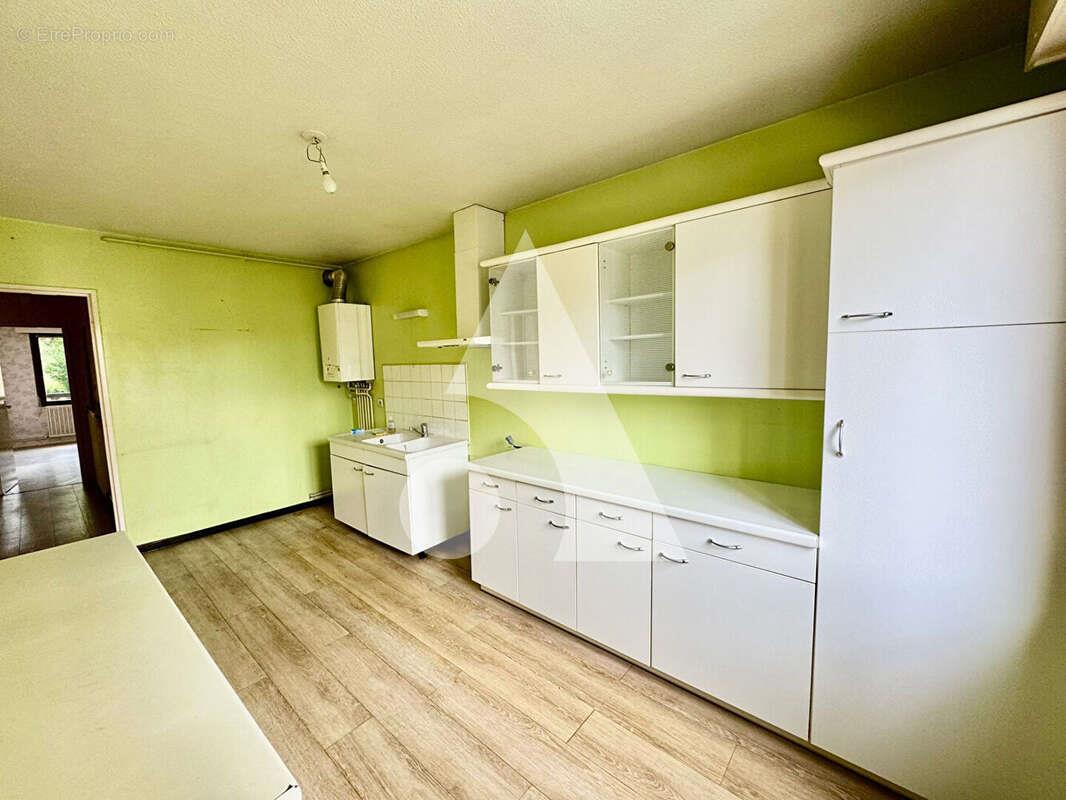 Appartement à vendre, 79m², Neufchâteau