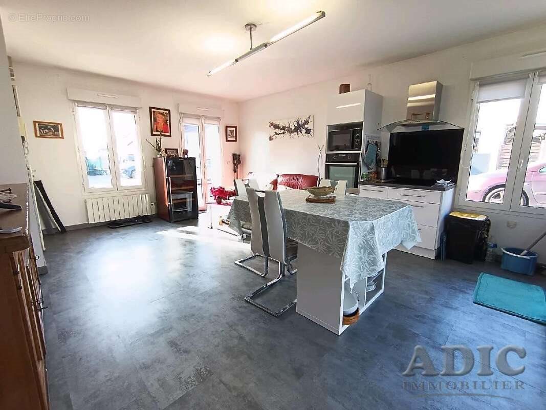 Appartement à vendre, 49m², Othis
