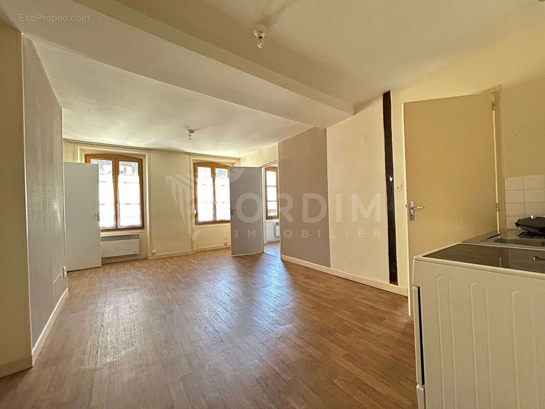 Appartement à vendre, 282m², Toucy