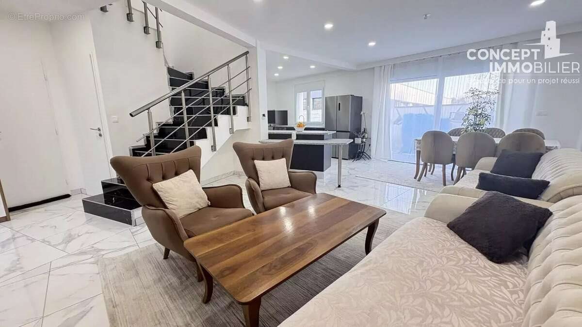 Maison à vendre, 123m², Florange