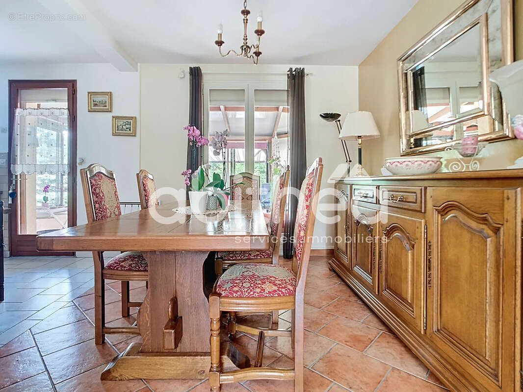 Maison à vendre, 135m², Feuges