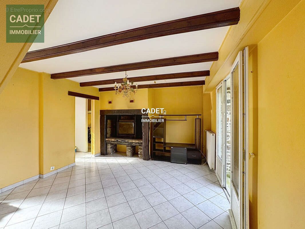 Maison à vendre, 117m², Saint-Sauveur-la-Pommeraye