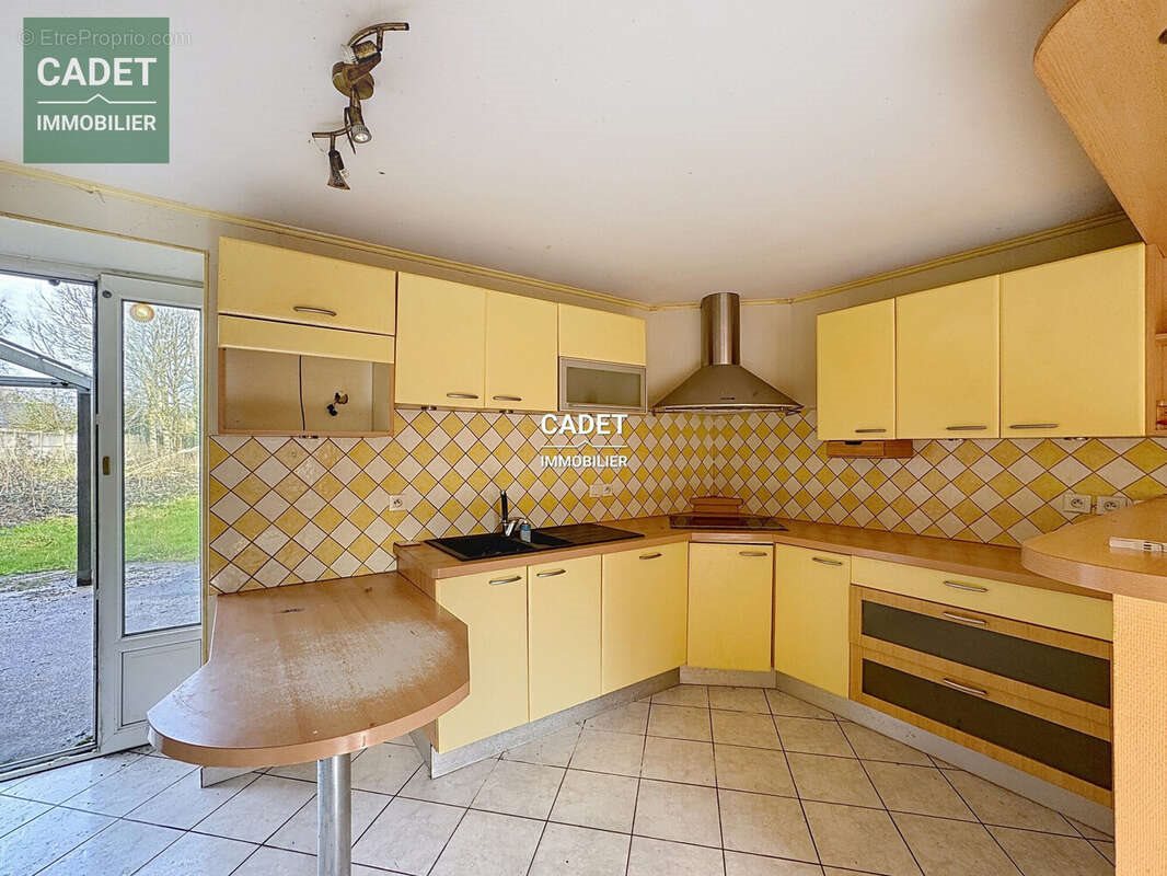 Maison à vendre, 117m², Saint-Sauveur-la-Pommeraye