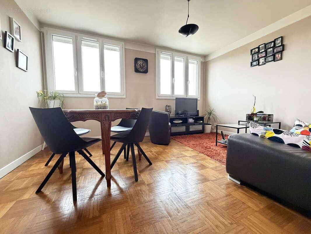 Appartement à vendre, 57m², Reims