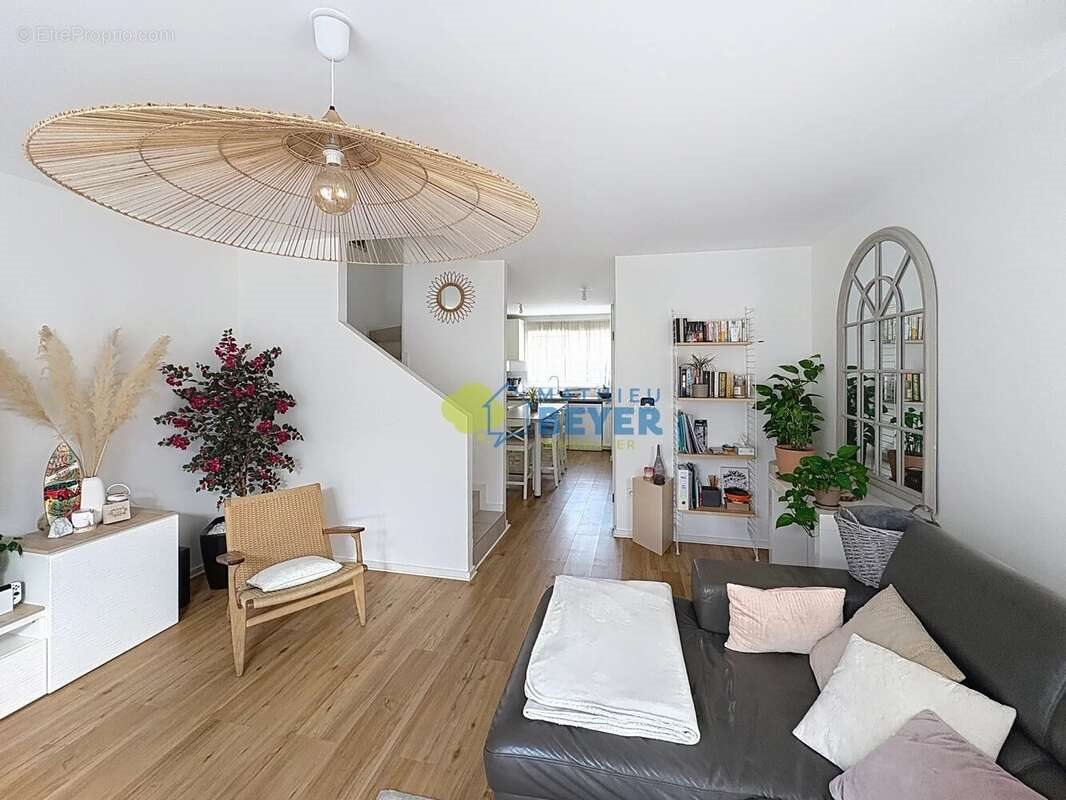 Maison à vendre, 96m², Mundolsheim