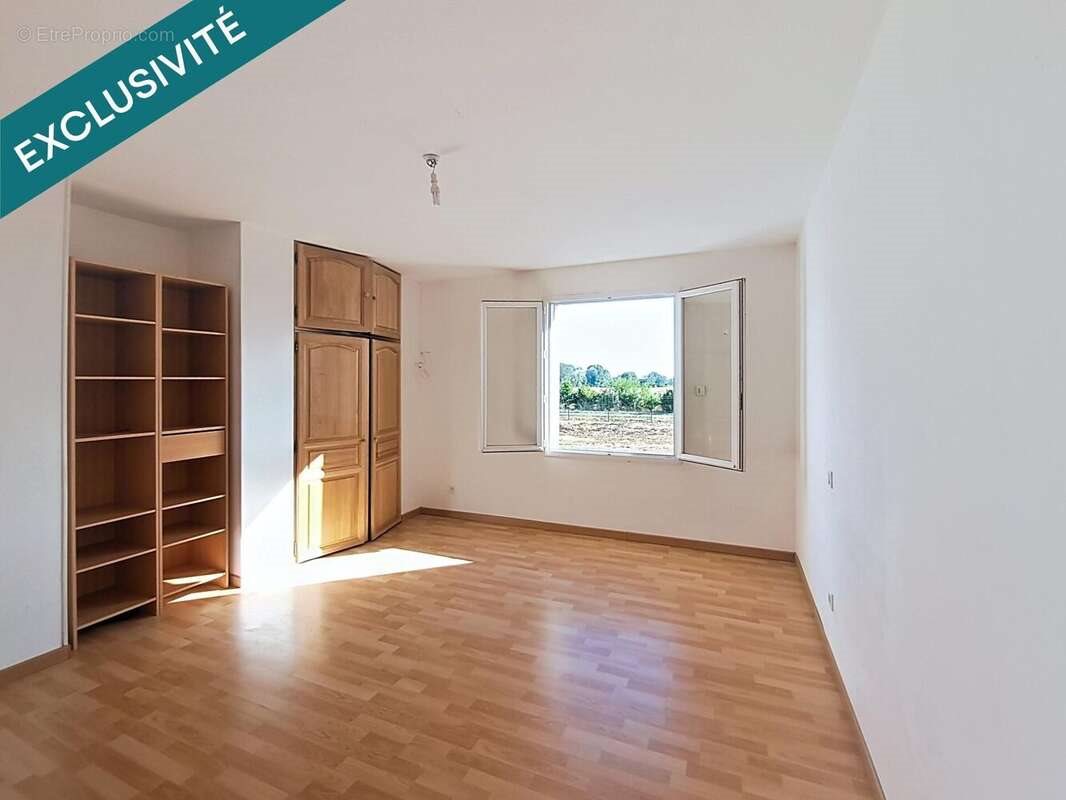Maison à vendre, 147m², Pouançay