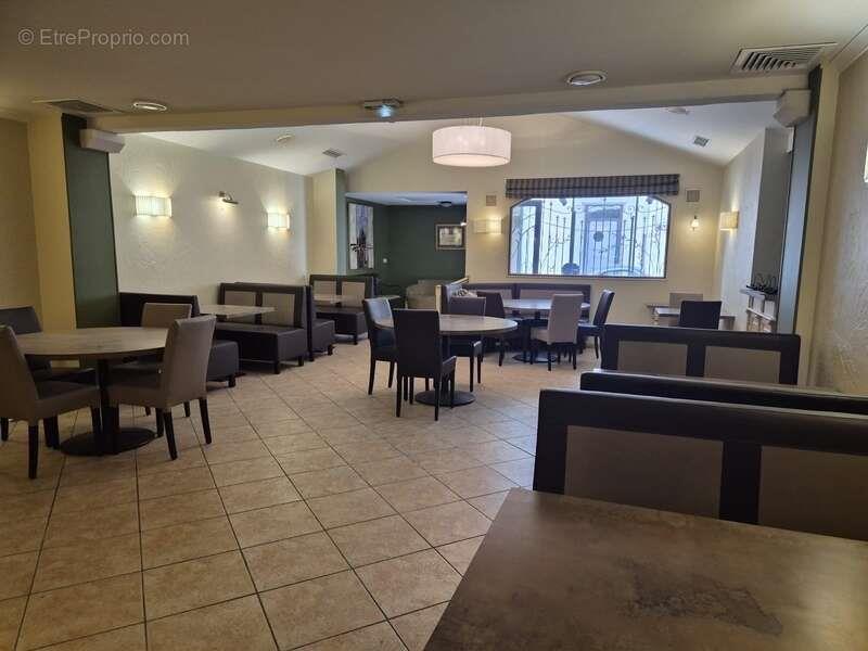 Appartement à vendre, 360m², Maraussan