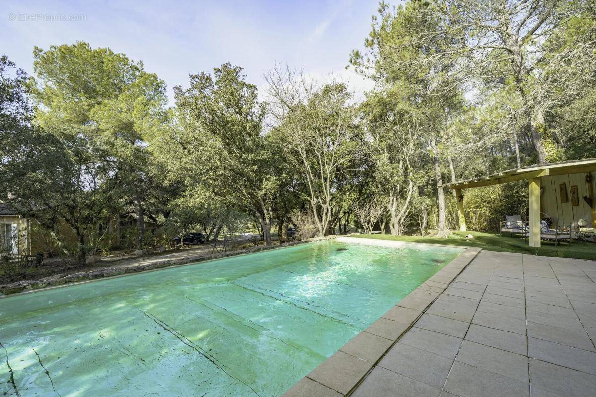 Maison à vendre, 124m², Grans