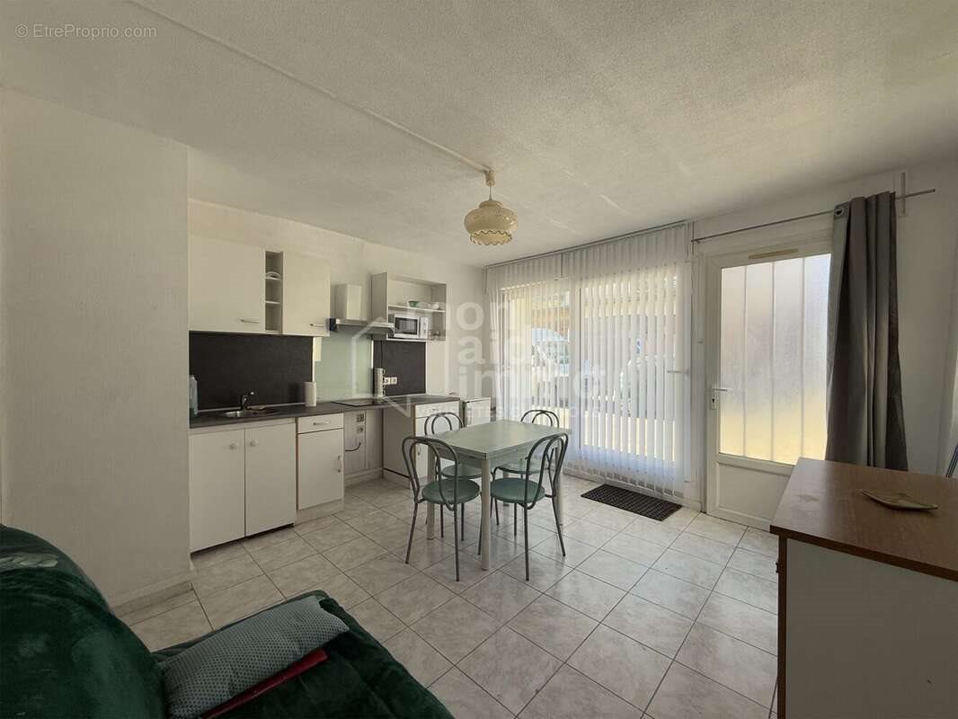 Appartement à vendre, 150m², Sainte-Livrade-sur-Lot