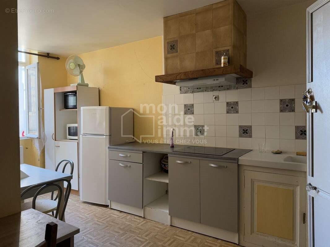 Appartement à vendre, 150m², Sainte-Livrade-sur-Lot