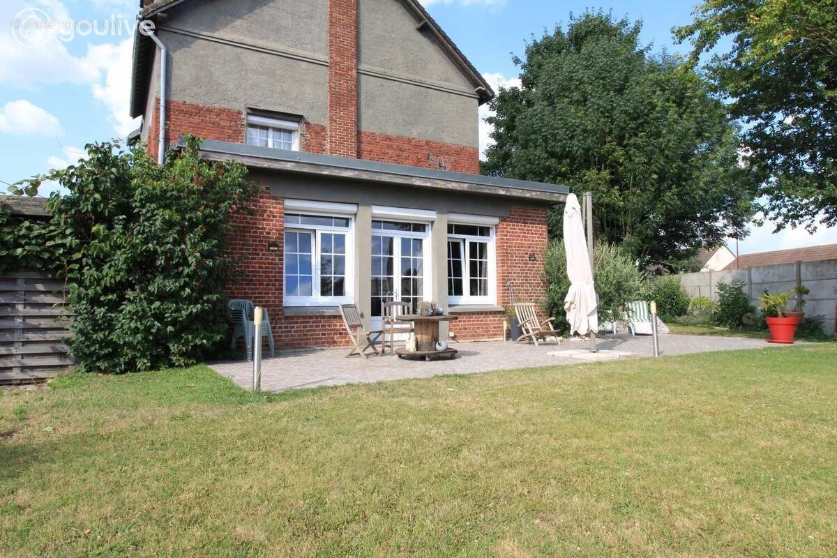 Maison à vendre, 218m², Courrières