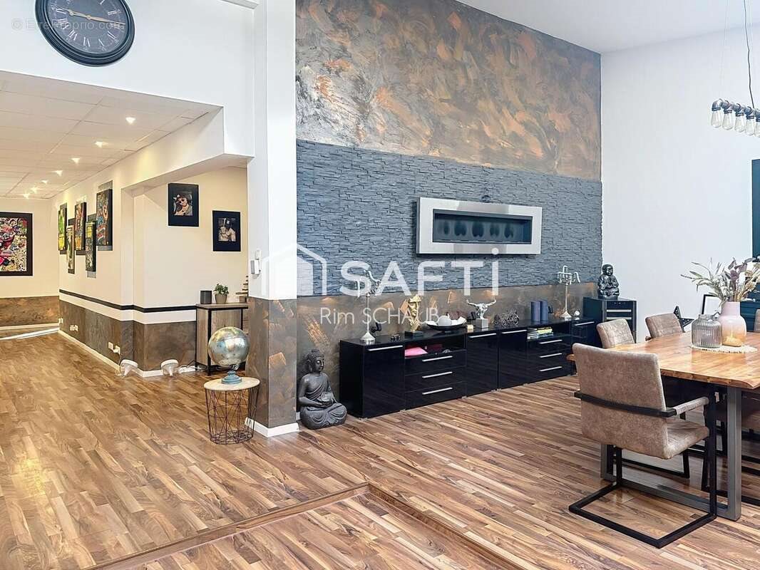 Appartement à vendre, 200m², Hégenheim