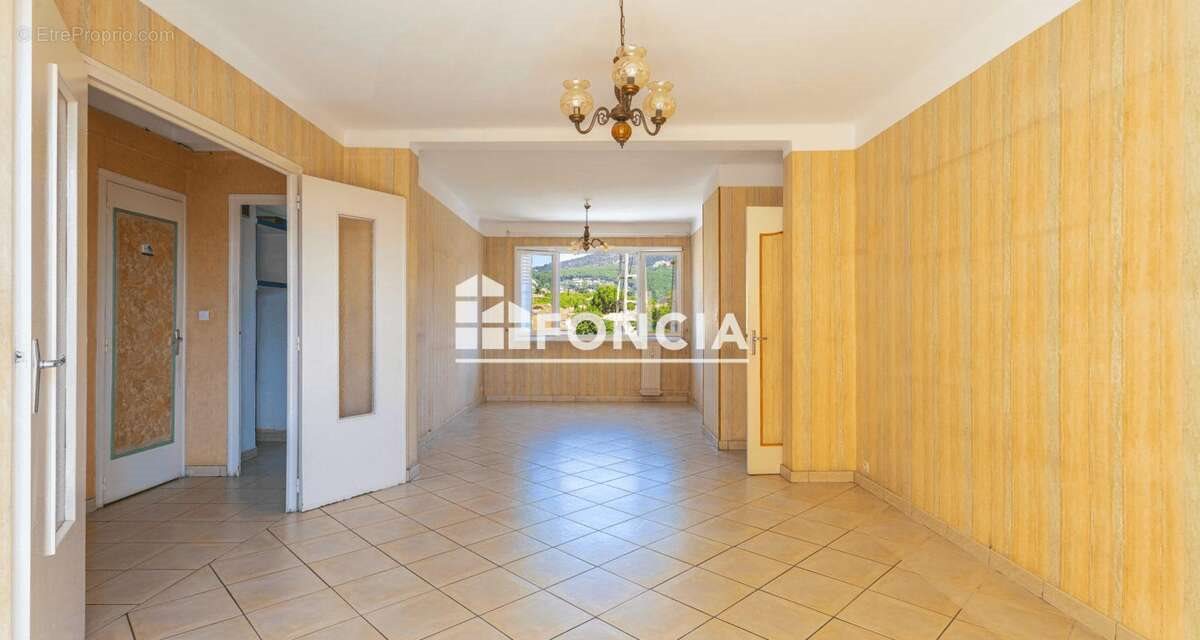 Appartement à vendre, 65m², Toulon