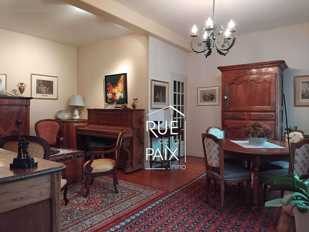 Appartement à vendre, 300m², Loudun