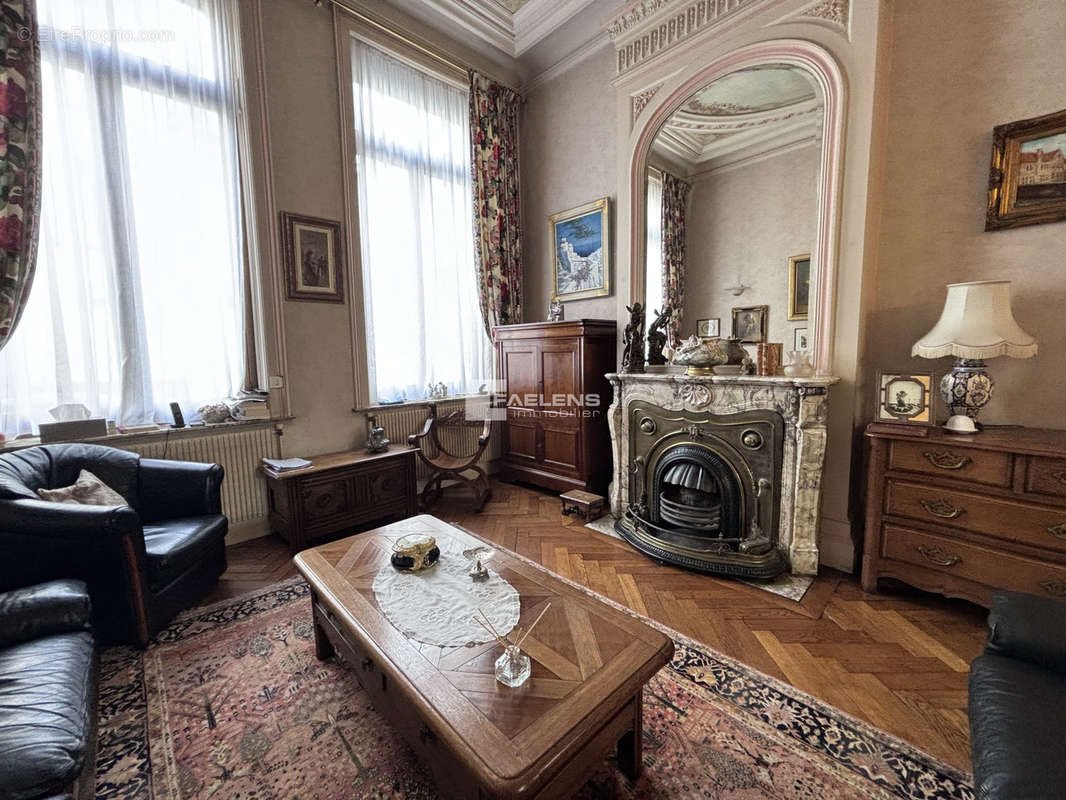 Maison à vendre, 253m², Lille